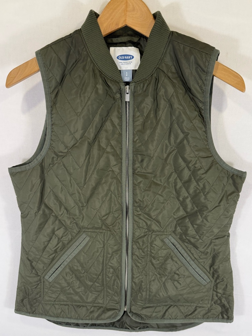 Old Navy Quilted Olive Green Sleeveless Puffer Vest